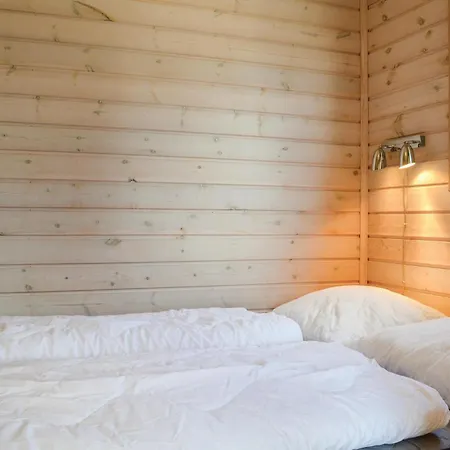 Tatil Evi 10 *